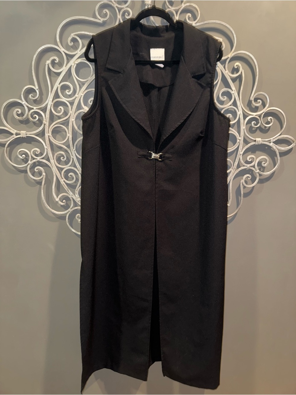 Women’s plus black duster length one button vest CUTE sz 20